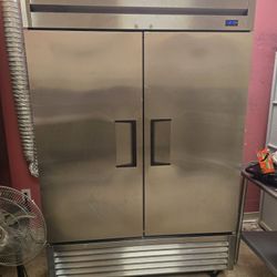 True T-49 refrigerator 