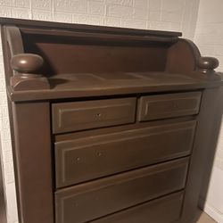 ✨ Bedroom Set for Sale – Elegant California King Set ✨