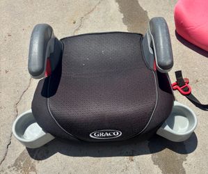 Booster's seat each $10