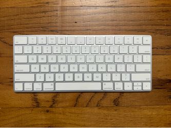 Apple Magic Keyboard Bluetooth Wireless