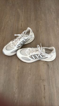 Adidas Men’s Size 11