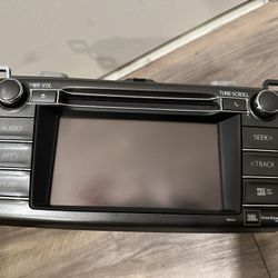 Toyota Rav4 13-18 JBL Green edge Navigation screen 86100-0R070 used