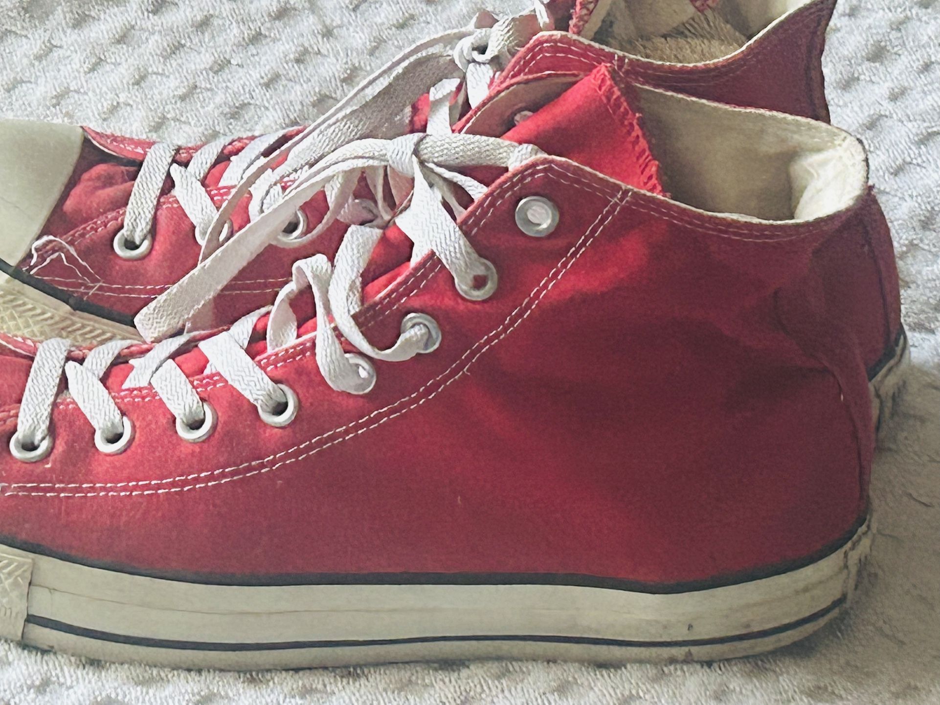 CONVERSE ALL STARRS SIZE 11 1980’s Rare Chuck Taylor !!!!