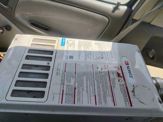 Tankless water heater
