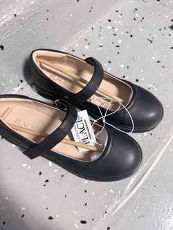 Girls Shoes Mary Jane Children’s Place Size 3 Big Kid