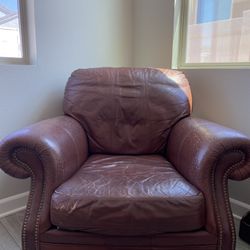 Real Leather Lounging Chair With Ottoman 