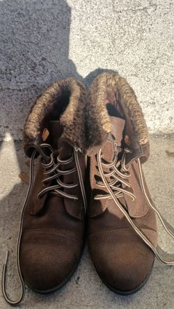 Cliffs by Brown Mountain Women's Duena Hiker Boot size 6