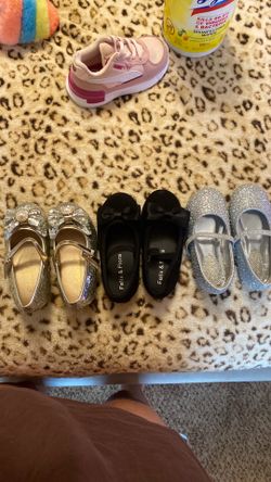 Toddler dress up shoes size 7