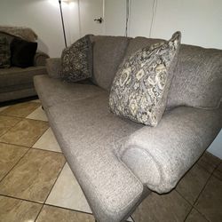COUCH SET (BRAND NEW)