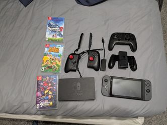 Nintendo Switch Bundle (READ DESCRIPTION)