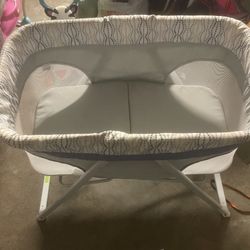 Baby bassinet 