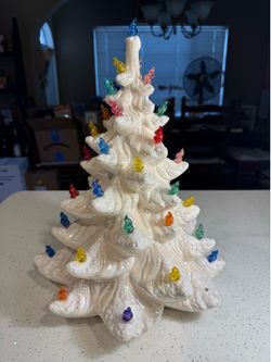 Vintage 13” Ceramic Christmas Tree Iridescent Pearl Glaze Multicolor Flame Lights Holiday Decor
