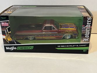 Toy car 65 El Camino Chevy lowrider 1:25 scale