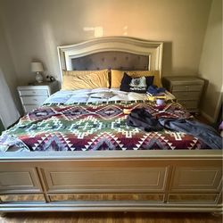 King size bedroom set all pieces included