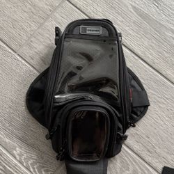 Motorcycle Tank Bag (magnetic)