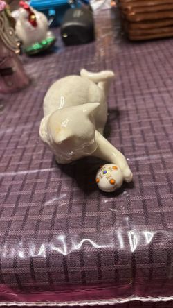 Porcaline Cat Figurine