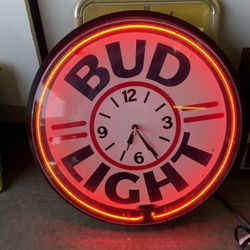 Vintage "92” Bud Light Budweiser Neon Sign Clock 20" RARE. Clock works