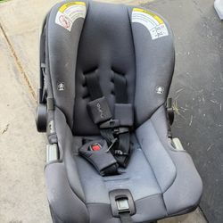 Nuna Infant Car seat 