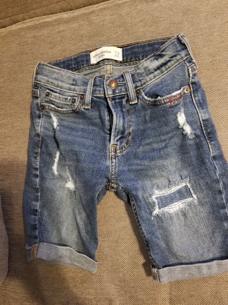 Boy short Abercrombie size 7 and 8