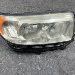 2006 Subaru Forester Headlight 