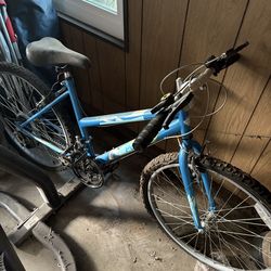 Stratus pacific back never used