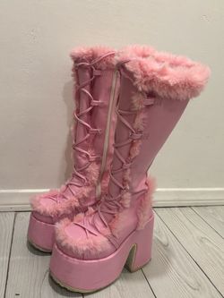 Demonia pink fur boots
