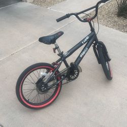 Boys Bicycle in excellent condition