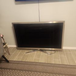 Samsung TV 65in