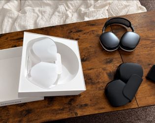 Apple AirPods Max 2 with H2 chip