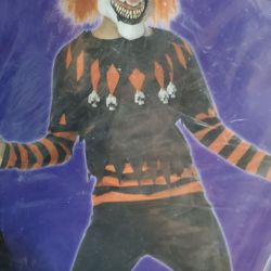 Holloween costume 