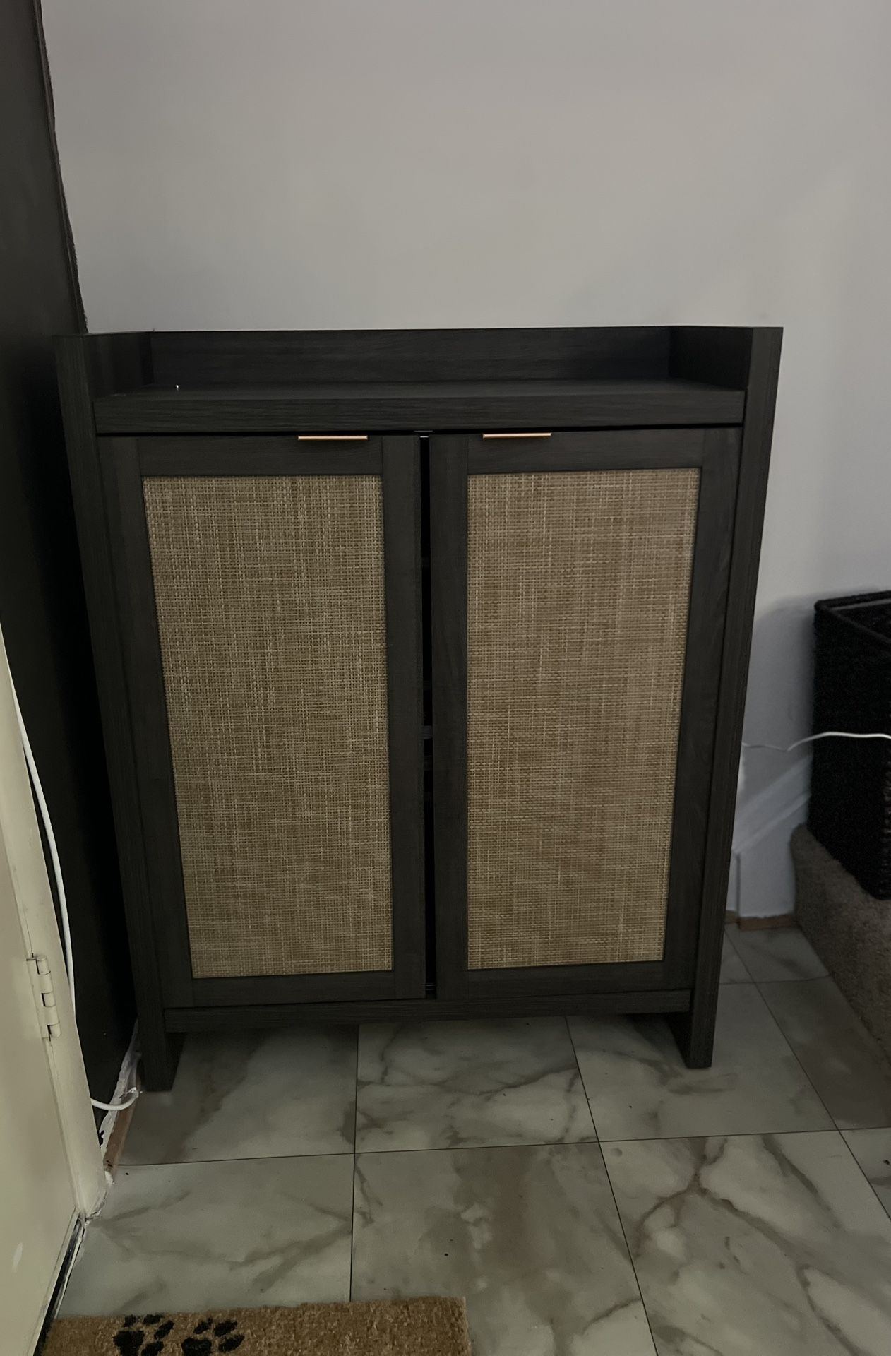 41" Tall Shoe Cabinet, 24 Pair Shoe Storage Cabinet with Doors and 6-Tier Shelves