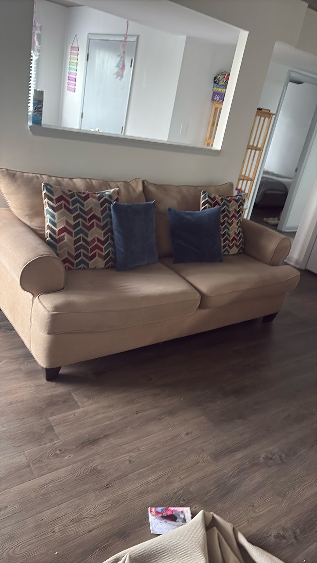 Furniture/ Needs To Be Gone ASAP