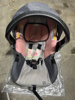 Infant car seats (in Des Moines/Kent) assorted brands ($60 each)