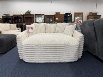 Oversized Chaise Lounge Chair 