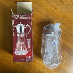 FB Rogers Silver Company Silverplate & Glass 2 Qt Chill It Pitcher w/Ice Tube
