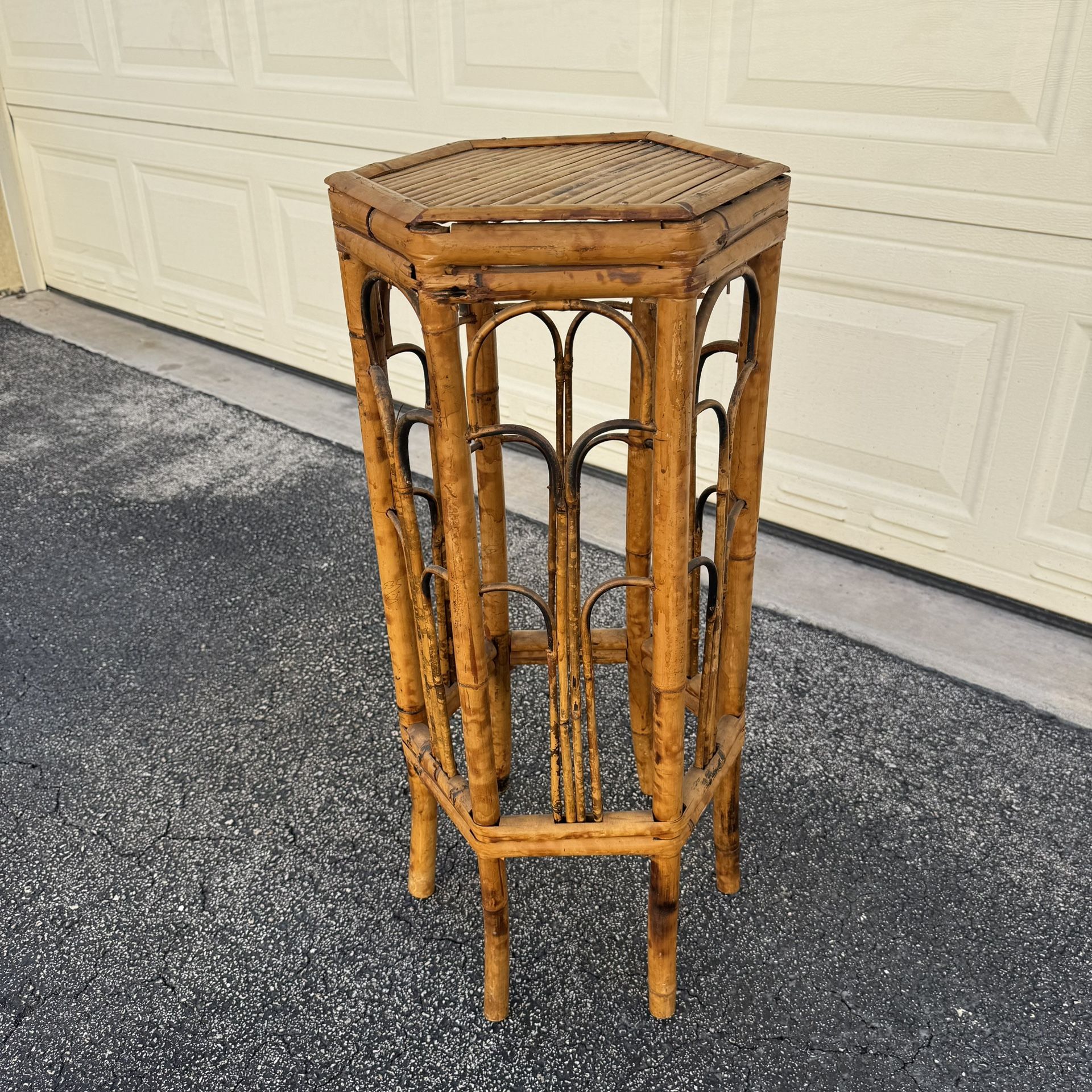 Vintage Tortoise Bamboo Rattan Pedestal Plant Stand | Side Table