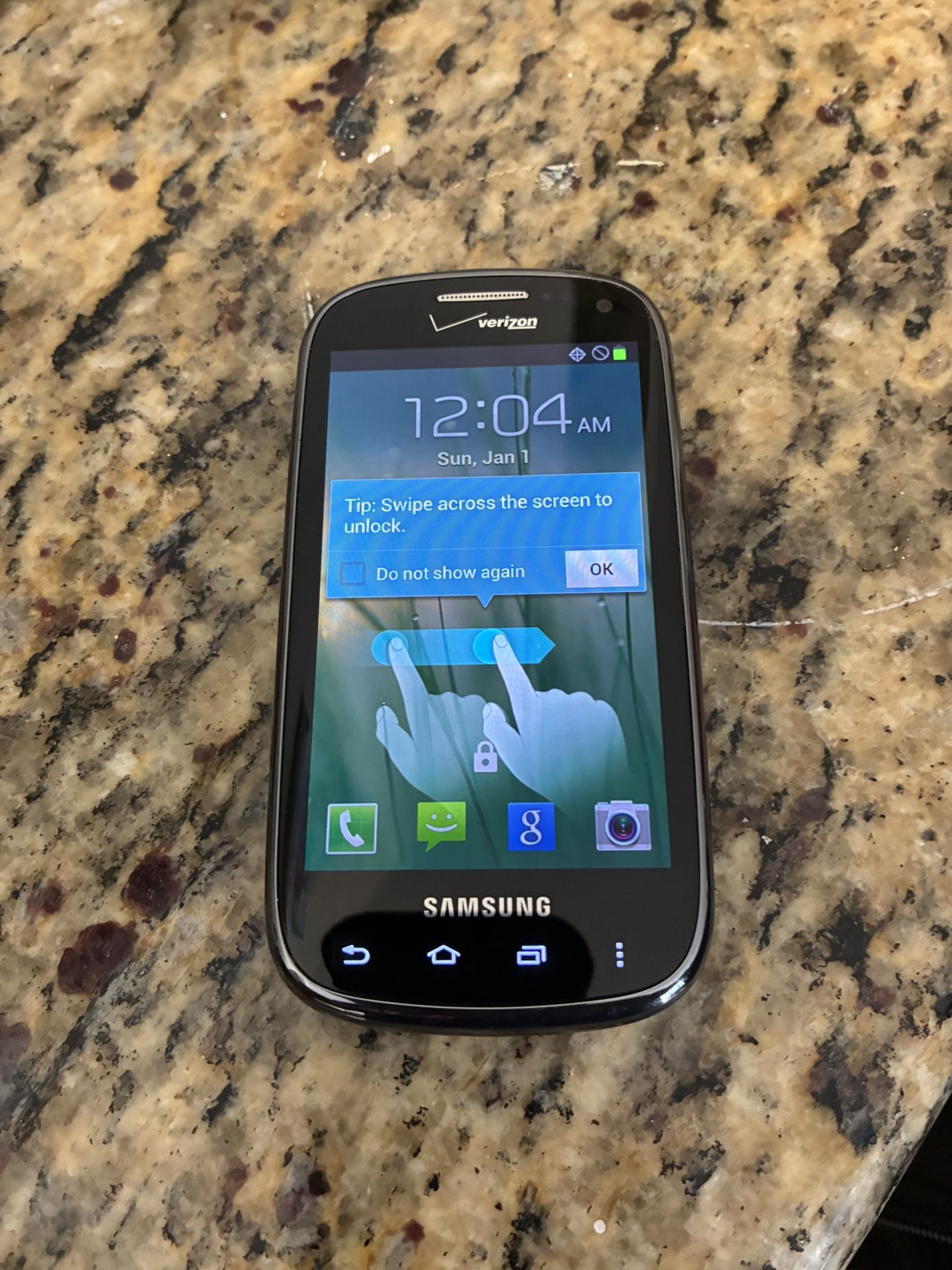 Samsung SCH-I415 Cell Phone
