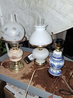 Lot of 3 Vintage Hurricane Style Table Lamps