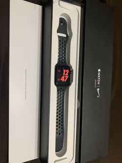Apple Watch Series 3 Nike + (42MM)