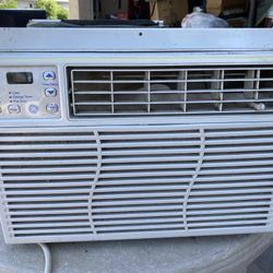 Window AC unit