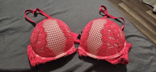 Victoria Secret Bombshell Bra 36A
