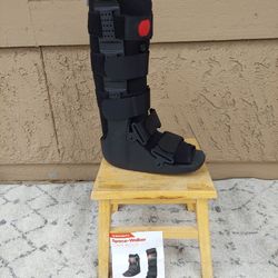 Black Boots, Ladies Size 8-10, Men Size 7-9, Left Or Right, Fully Adjustible, Brand New