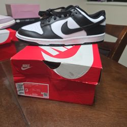 Nike Dunk Low Retro