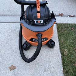 Ridgid 14 Gallon Wet/Dry Shop Vacuum 