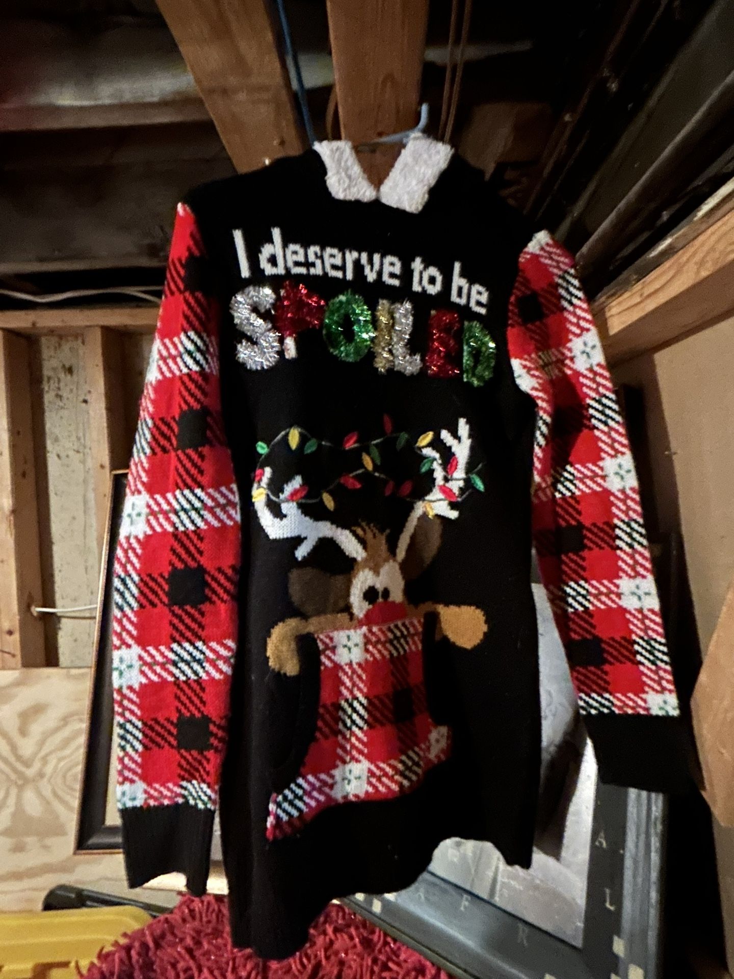 I deserve to be spoiled sweater Size, Small 