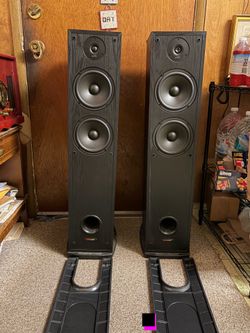 Pair of Polk Audio Floor-Standing Speakers
