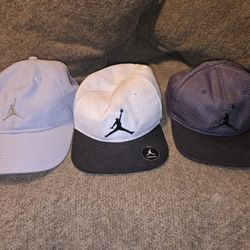 Nike Air Jordan Toddler & Youth Boys Jumpman Snapback Cap Hat Bundle