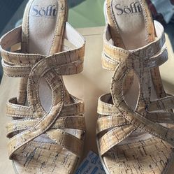 Söfft Cork Strappy Heeled Sandals Size 7M – Comfortable & Stylish