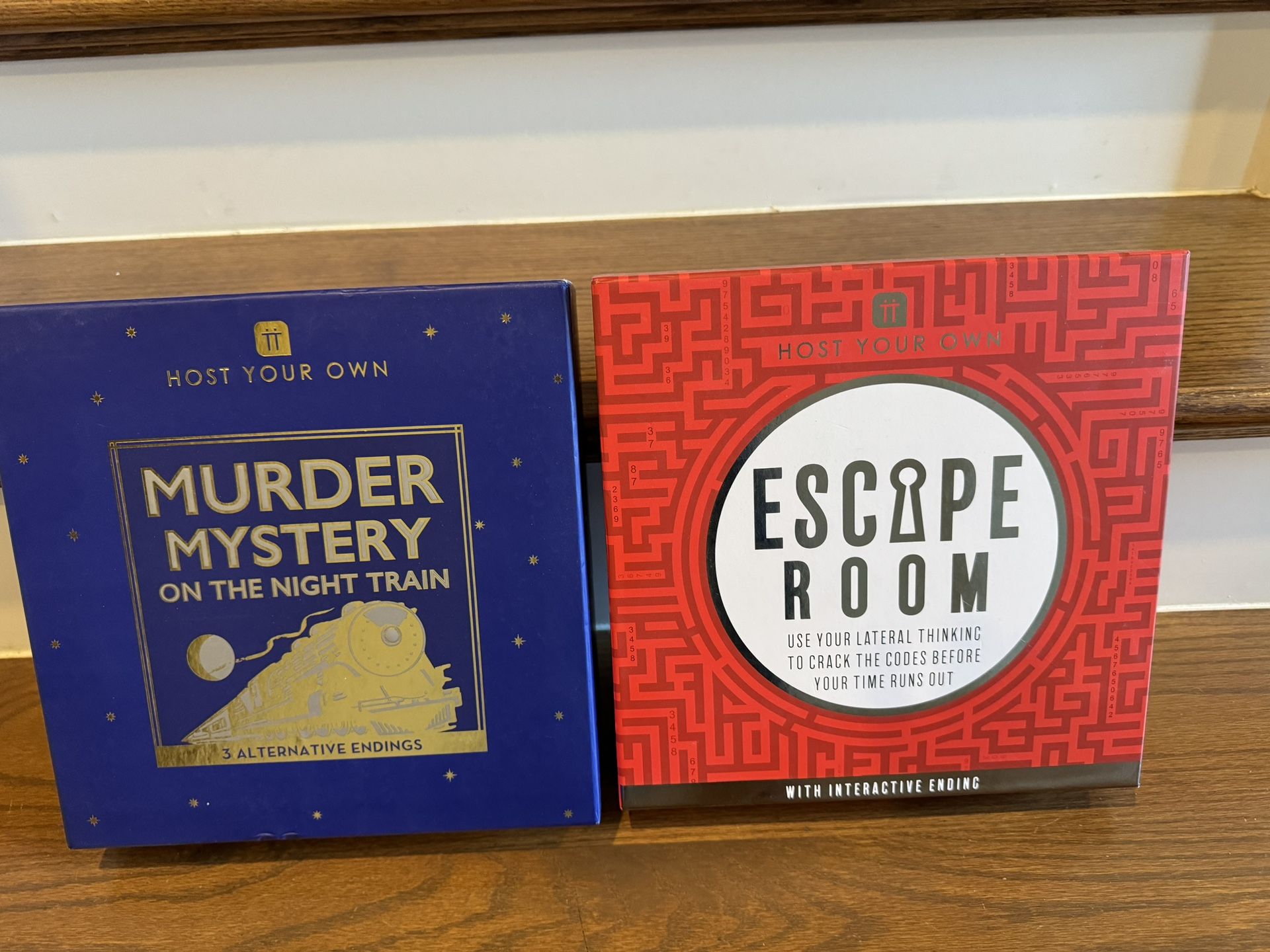 Murder Mystery Game +Escape Room Game