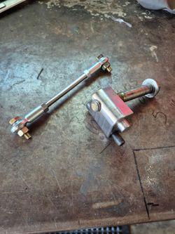 6R80 to np 205 t case shifter mount and linkage